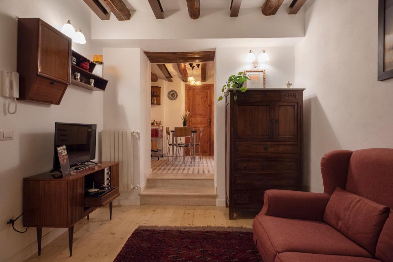 Casa Donna Aiuola Apartment Napoli Bagian luar foto