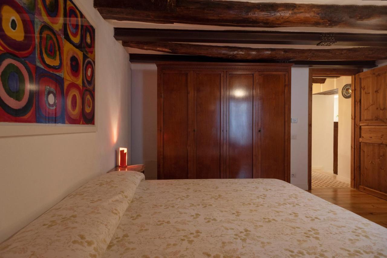 Casa Donna Aiuola Apartment Napoli Bagian luar foto