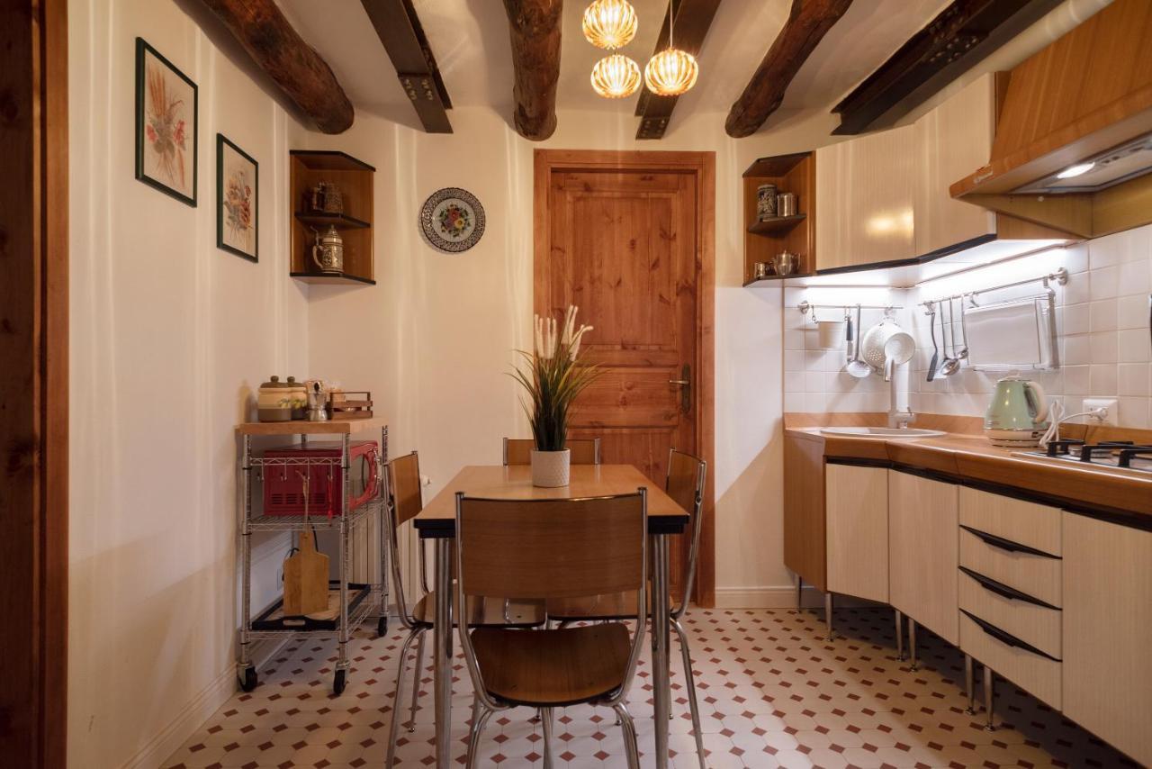 Casa Donna Aiuola Apartment Napoli Bagian luar foto