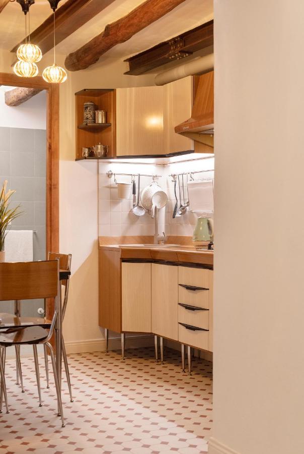 Casa Donna Aiuola Apartment Napoli Bagian luar foto